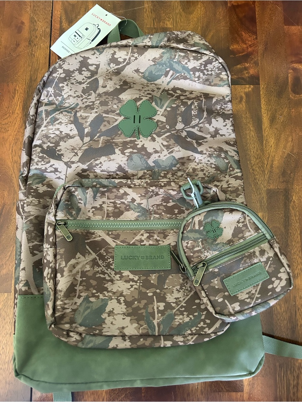 Lucky Brand Men's Women’s Green Camo Backpack with Coin Pouch Brand New